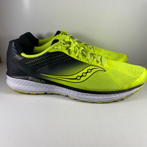 mens running shoes size 13